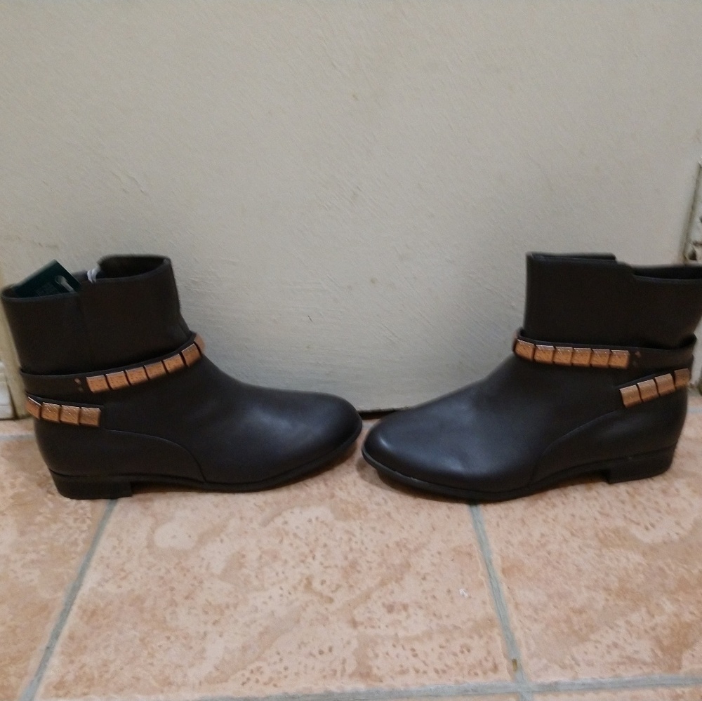 Sporto Ankle Booties